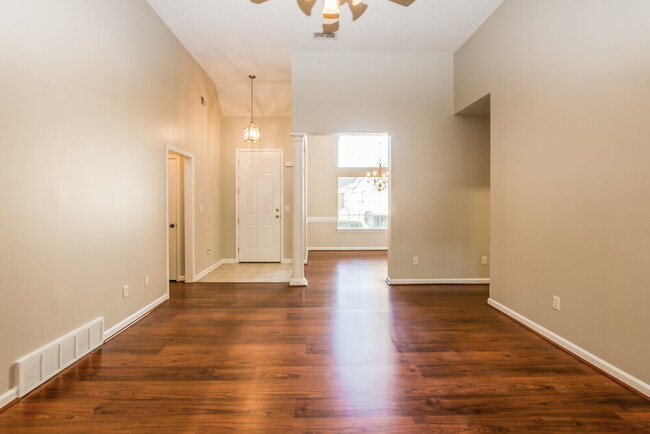 Photo - 9555 Morning Shadow Dr