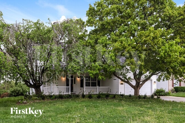 935 Grandstone Ct