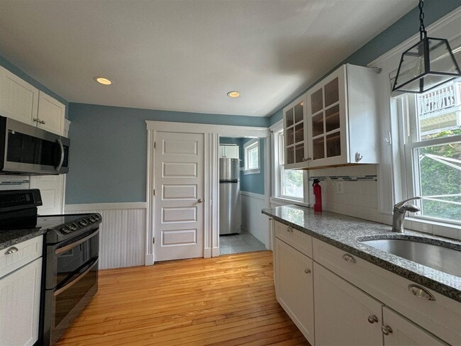 Photo - 9 Gordon St Unit 1