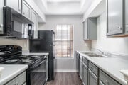 1 habitación, 1 baño, 700 pies cuadrados, cocina