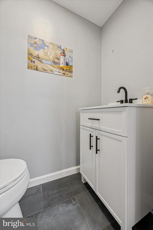 Photo - 455 Delmar St