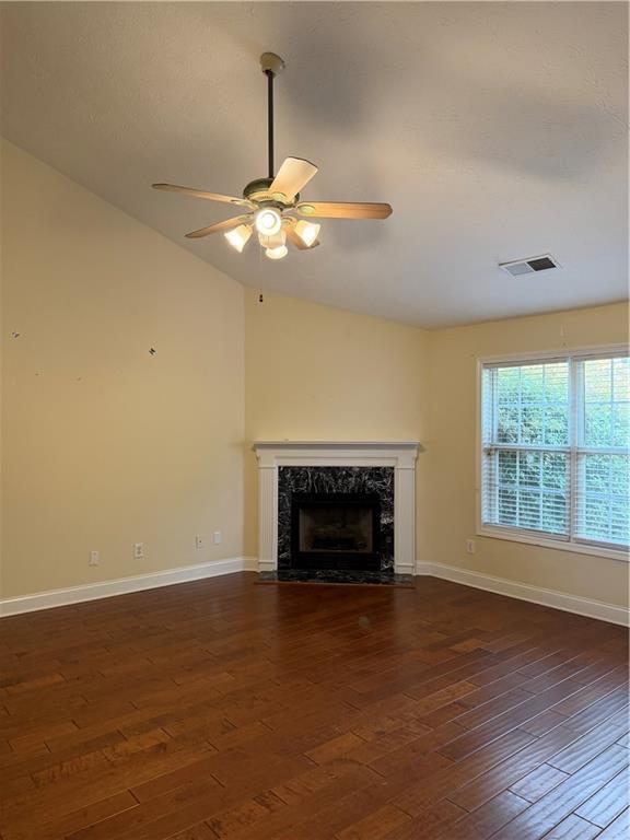 Photo - 508 Lee Miller Dr