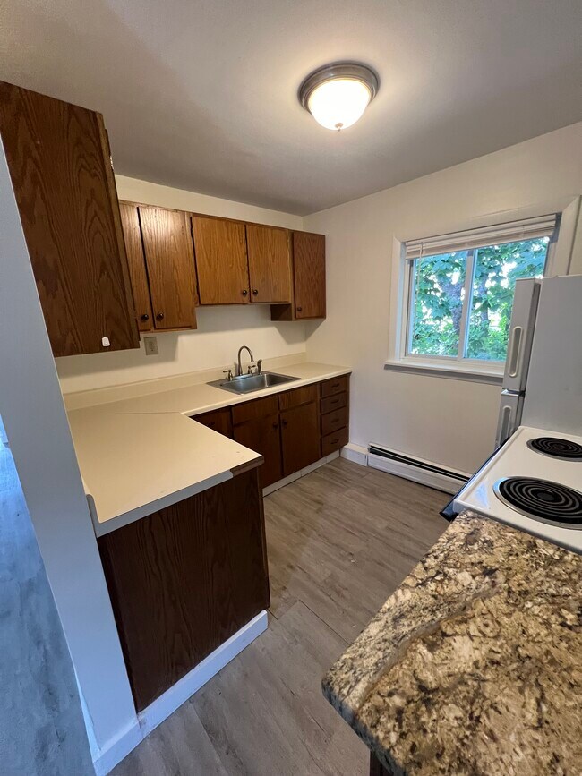 Photo - 113 Cross St Unit 113 Cross St