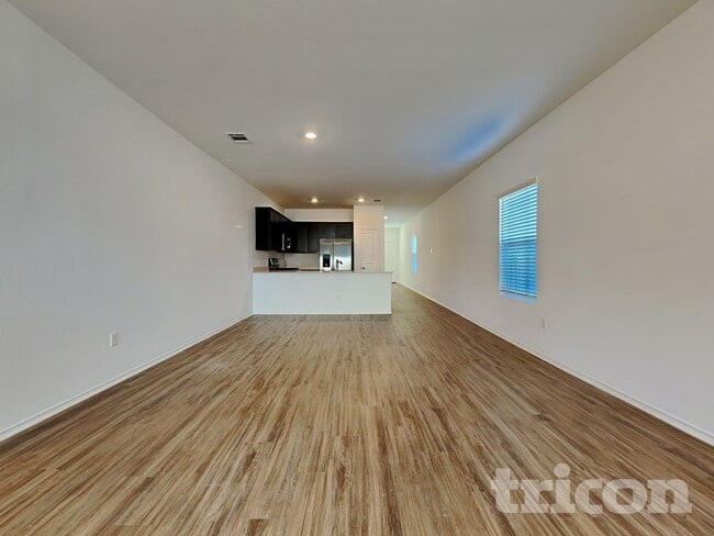 Photo - 149 Mica Trl