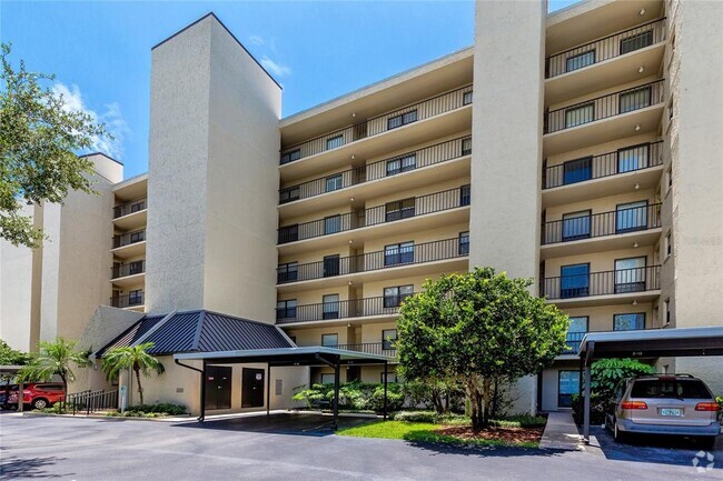 Building Photo - 2700 Cove Cay Dr Unit 1-4A Rental