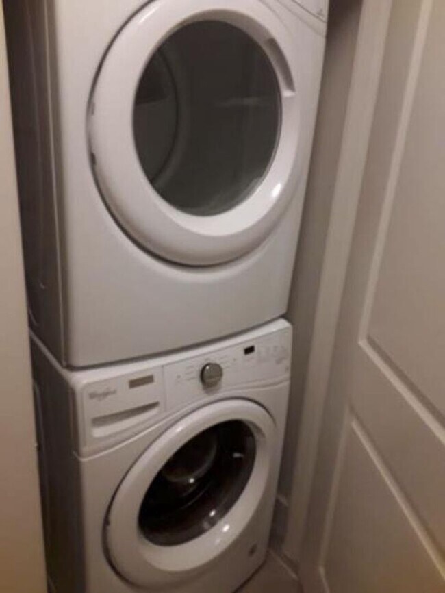 Photo - AMLI Dry Creek Unidad #1405