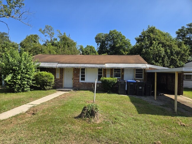 Building Photo - 402 Artmus St