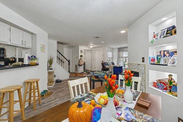 Photo - 4046 Chetham Wy