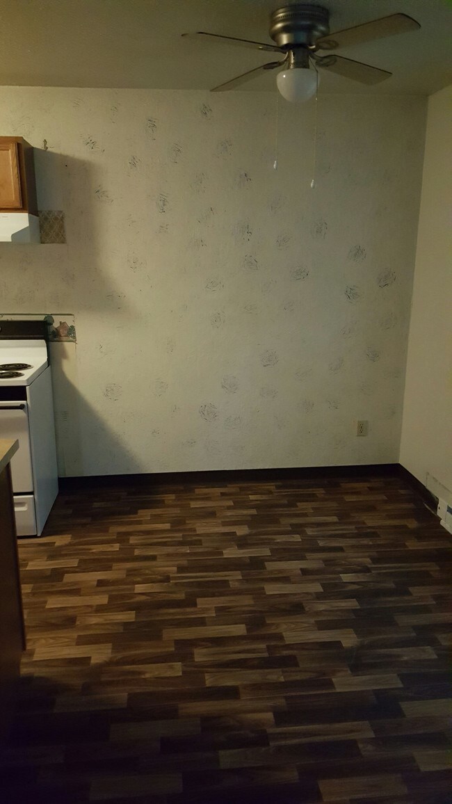 Rosewood Apartments Lisbon, ND