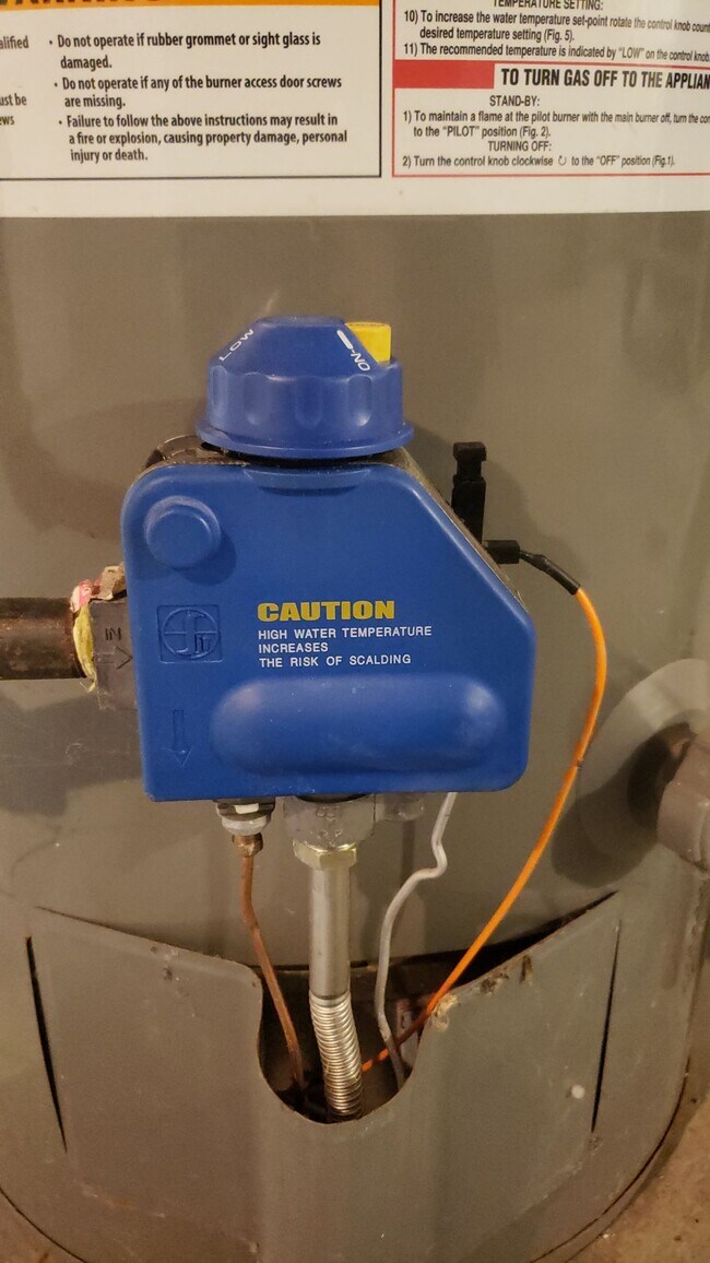 Photo - Nice 1 bedroom with full basement