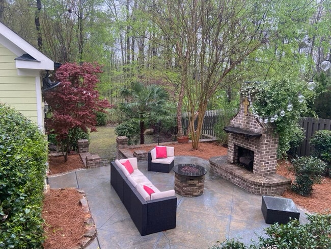 Photo - 1002 Mitchell Ln