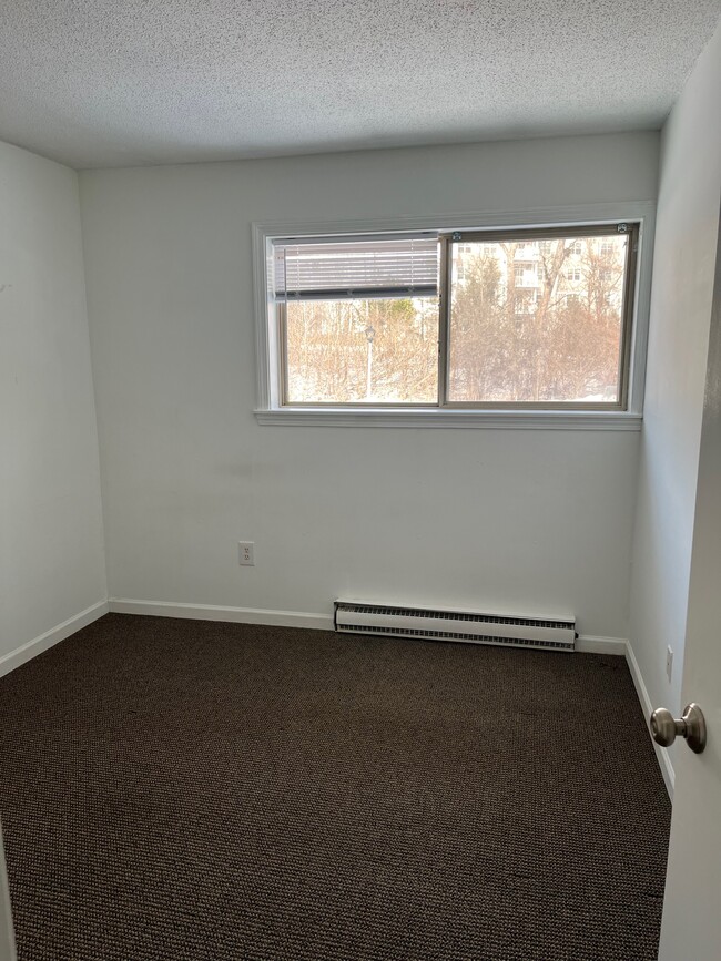 Bedroom 1 - 234 Quarry Hill Rd Unit 63