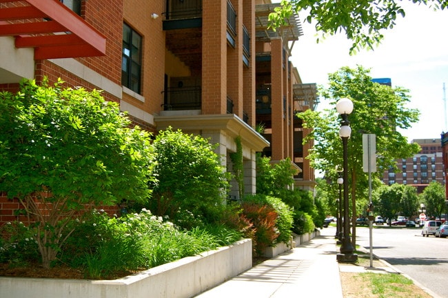 Sibley Court