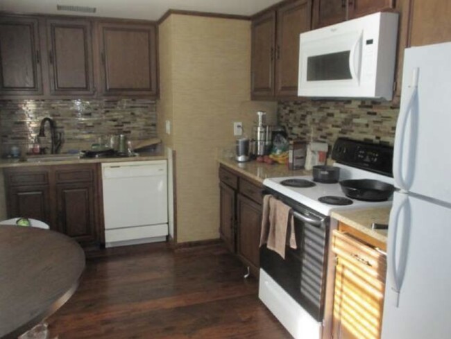 Photo - 1633 Otlahurst Dr Unidad 1633 Otlahurst apt 1