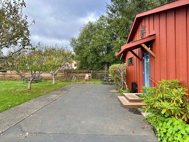 Photo - Furnished Studio Cottage on Peaceful Ranch Property – All Utilities Included