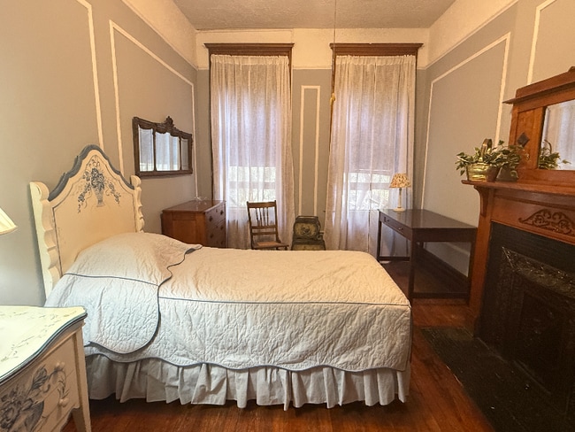 Photo - 423 W 147th St Unidad 3RL