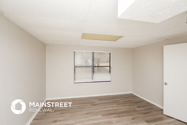 Photo - 1062 Buckboard Ct