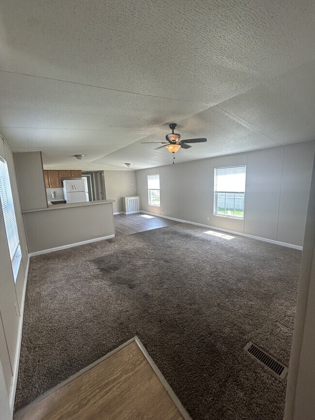 Photo - 134 Zackary St