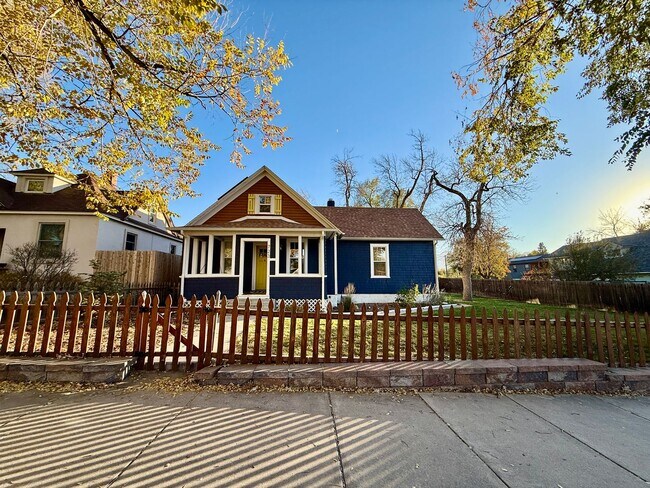 Building Photo - Charming 3-Bedroom Home in the Heart of Colorado Springs – Hillside Community