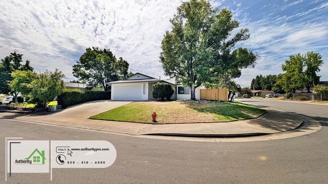 Building Photo - 1027 Goodview Way