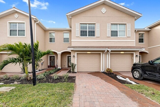 Building Photo - 2827 BLOSSOM WAY- 3 BEDROOM TOWNHOUSE IN ORANGE BLOSSOM