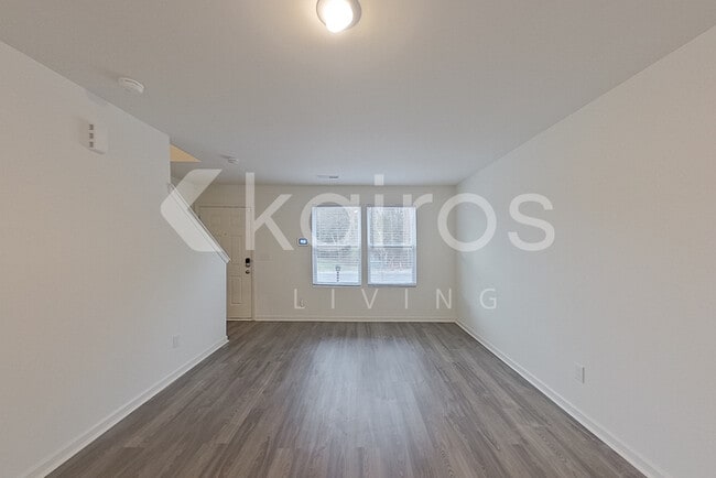 Photo - 124 Glory Dr