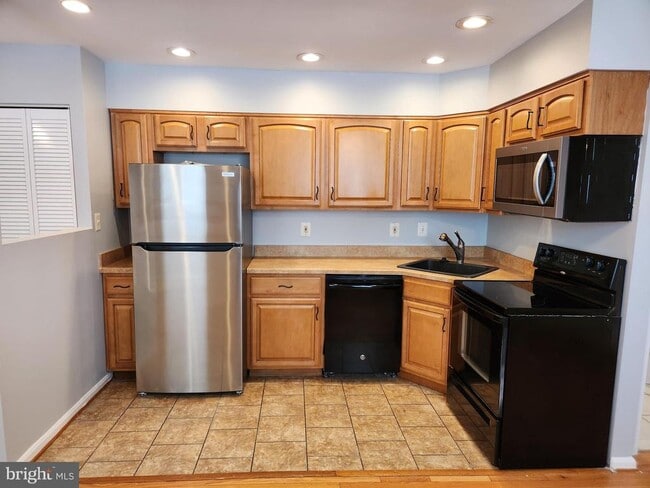 Photo - 244 60th St NE Unit 301