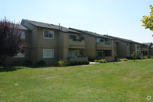 Brookside Crossing Apartments For Rent In Lincoln Ca Forrent Com Brookside Crossing Apartments For Rent In Lincoln Ca Forrent Com