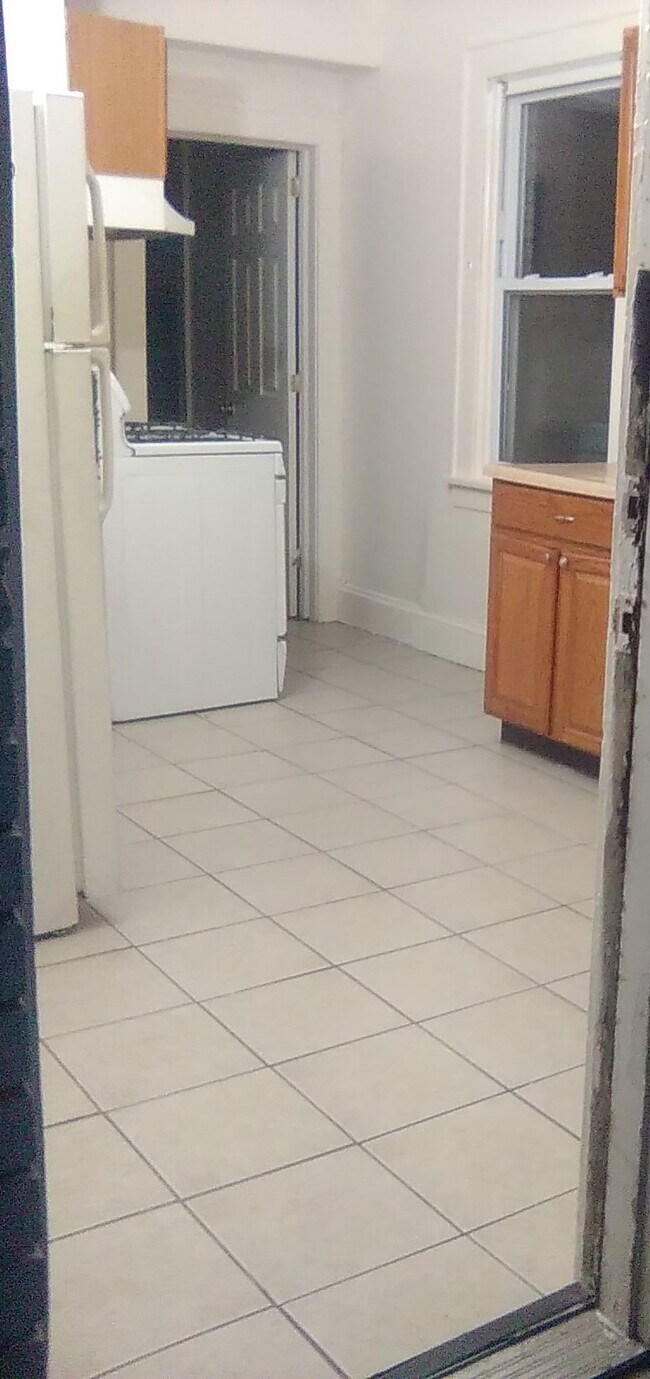 Photo - 89 Maple St Unit second floor  2