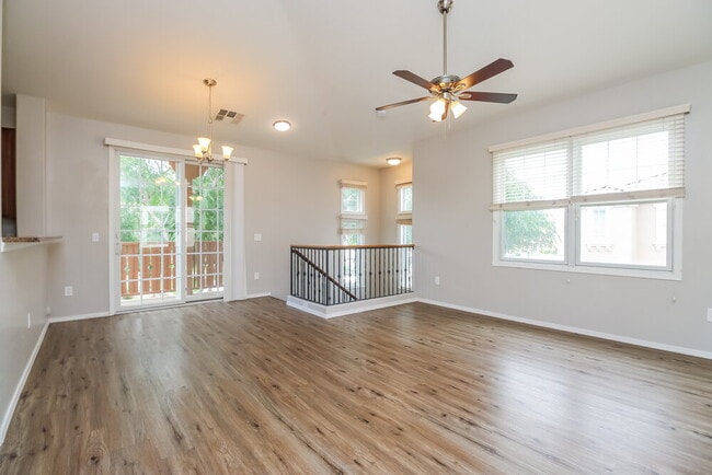 Photo - 4068 E Windsor Dr