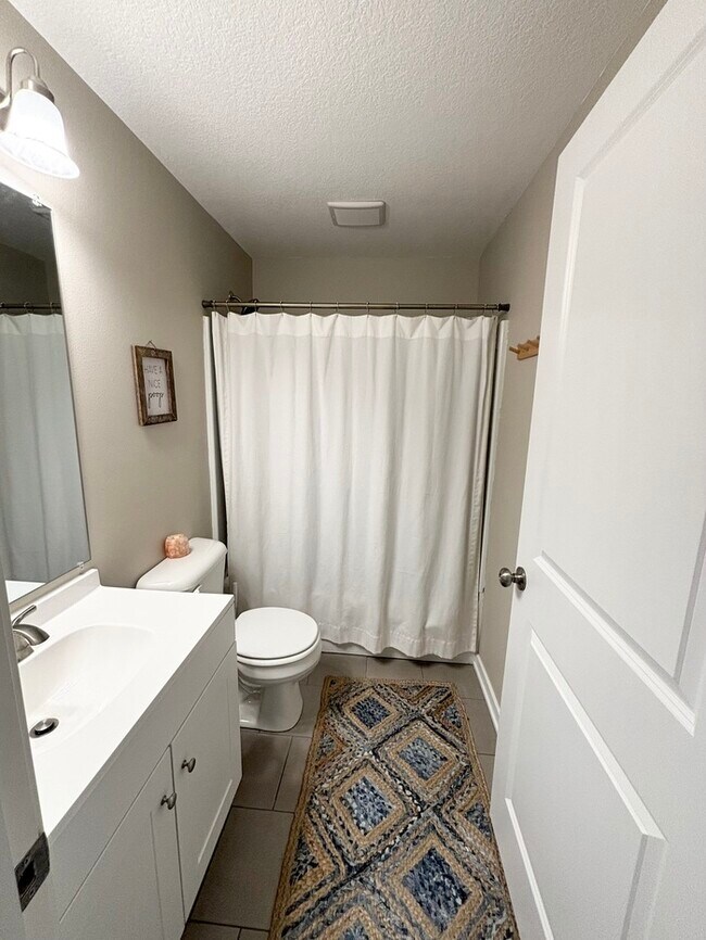 Photo - 4218 NW Linwood Dr