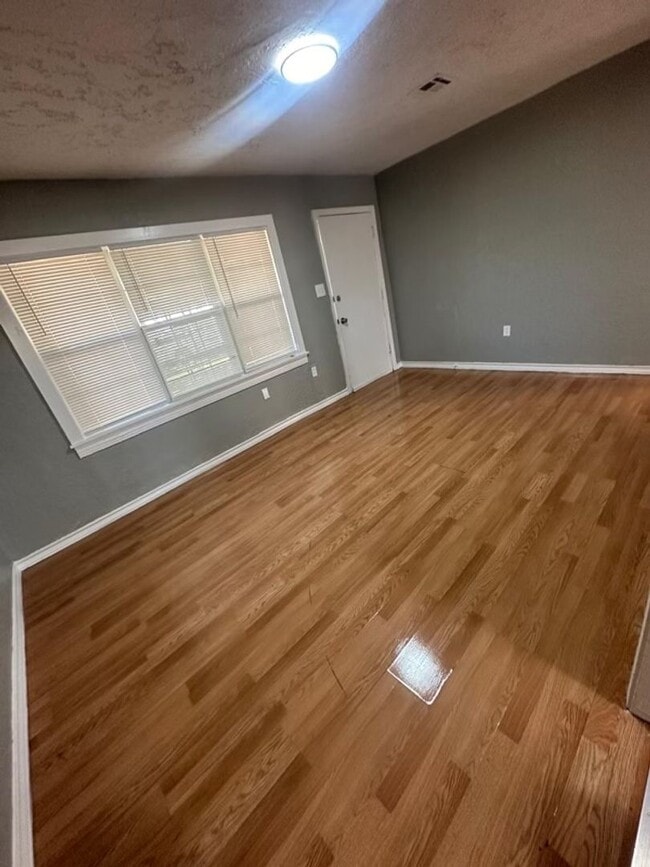 1608 NW Irwin Ave House House Rental in Lawton, OK