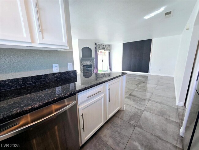 Building Photo - 4316 W Lake Mead Blvd Unit 202 Rental