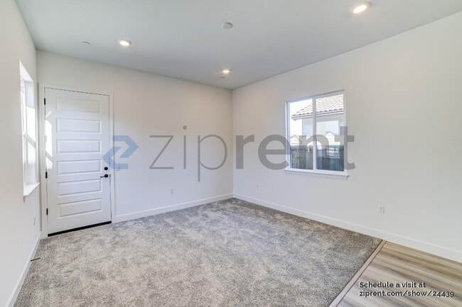 Photo - 8333 Evans Tree Dr S