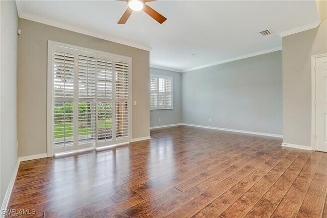 Photo - 9801 Foxhall Way