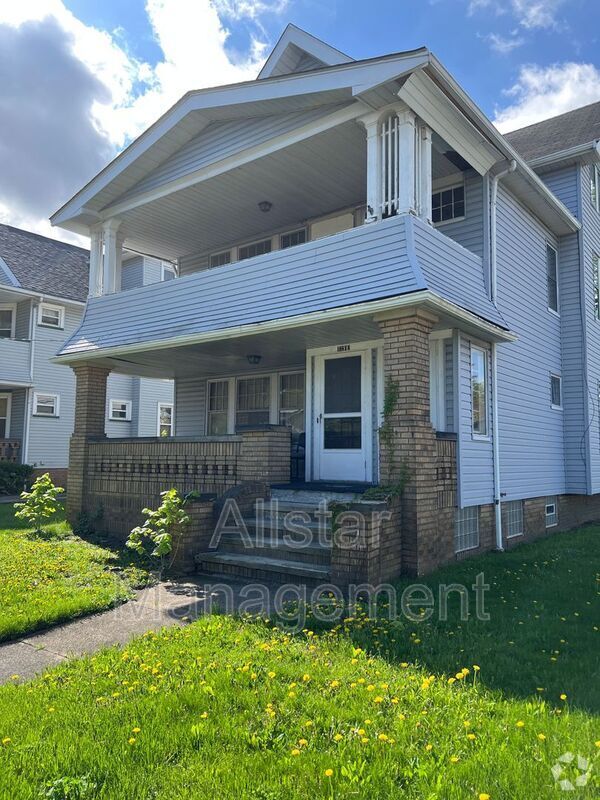 Building Photo - 17200 Grovewood Ave Unit Up Rental