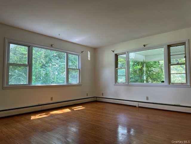 Photo - 205 Cedar Ave