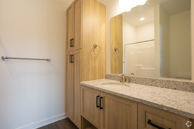 2BR Lapis - Bathroom