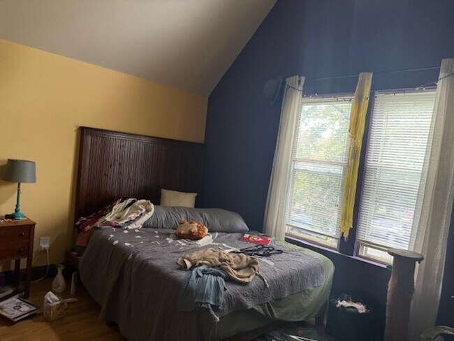 Photo - 780 University Ave Unit Apt 2