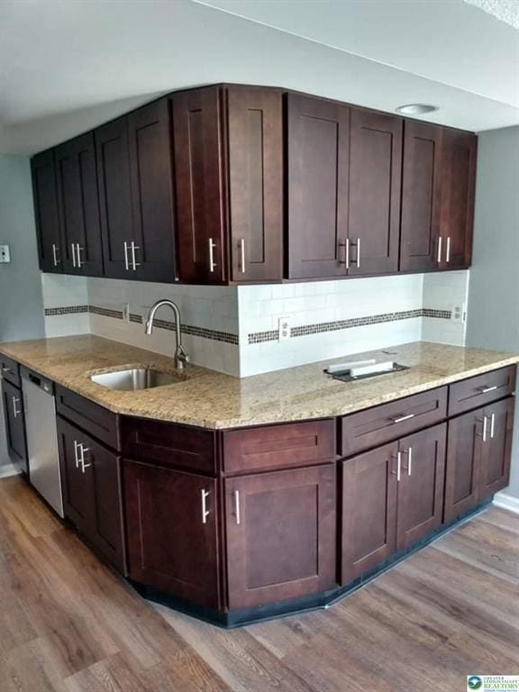 Photo - 933 N New St