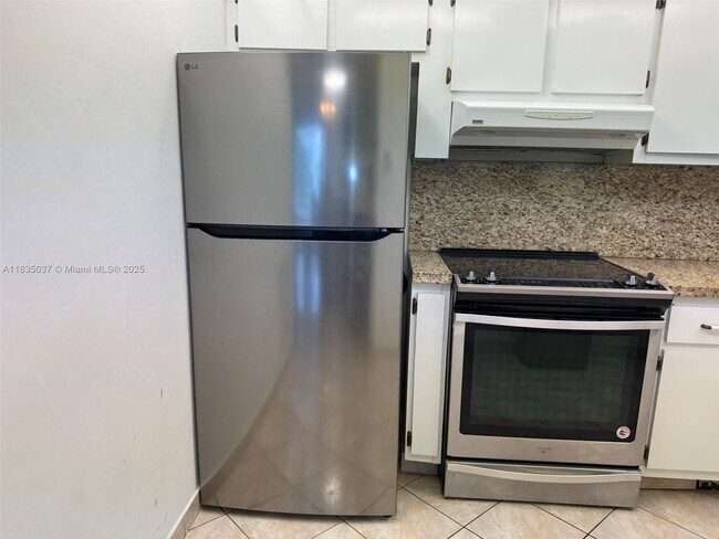 Photo - 201 180th Dr Unidad 114