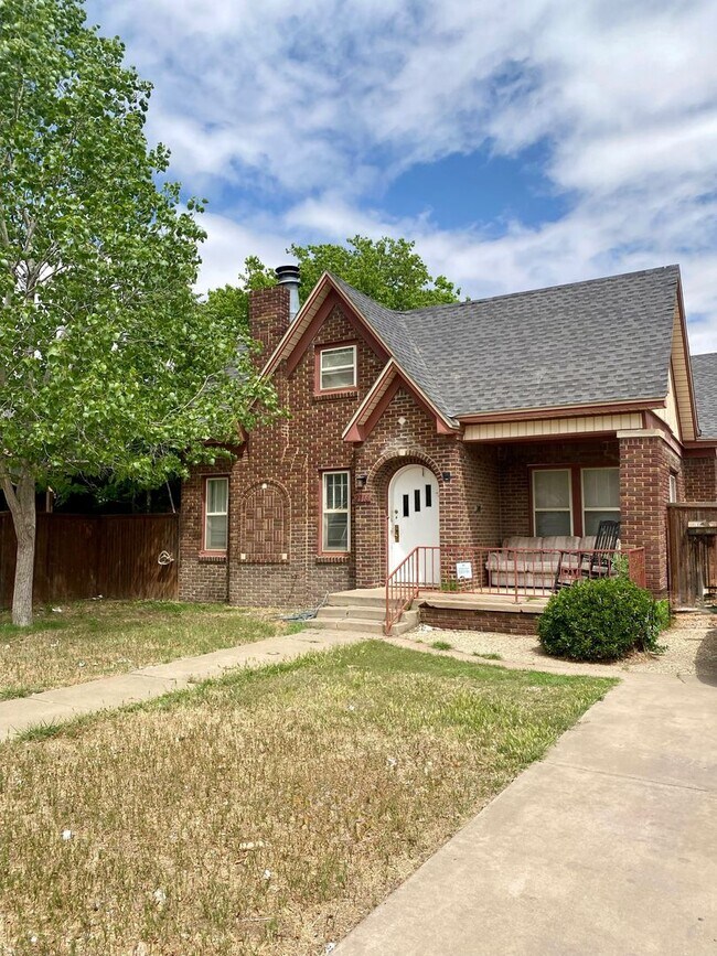 4 Bedroom 3 Bath, Pre Leasing for Fall 202... - 4 Bedroom 3 Bath, Pre Leasing for Fall 202... Casa