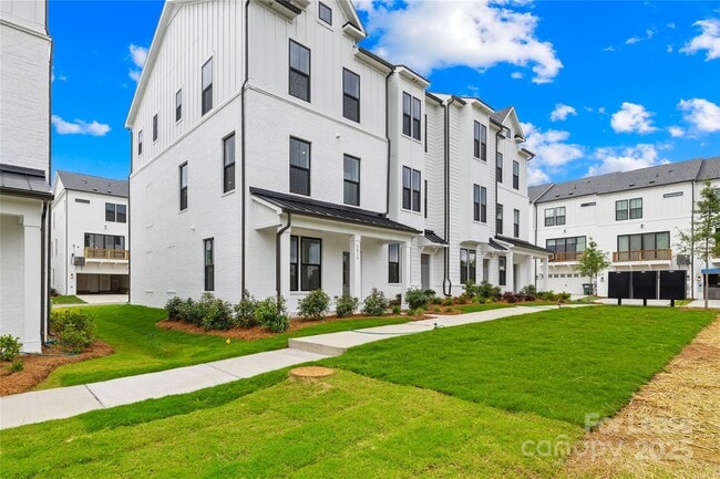 Photo - 5018 Layman Dr Townhome