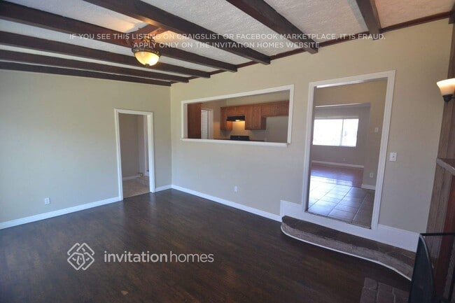 Photo - 10307 S Doty Ave