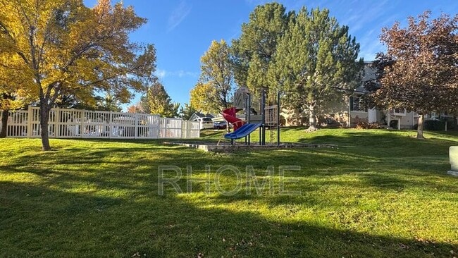 Photo - 6892 Florentine Way