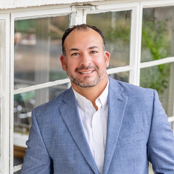 Primary Contact Photo