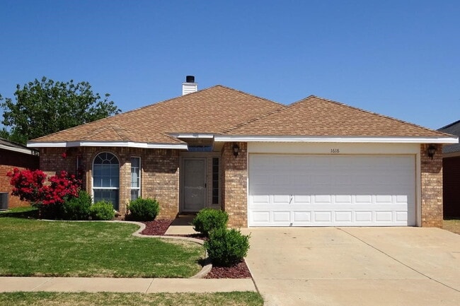 Building Photo - Beautiful House Located A Few Blocks From Elementary & Close Access To S.Loop 289 & Interstate!