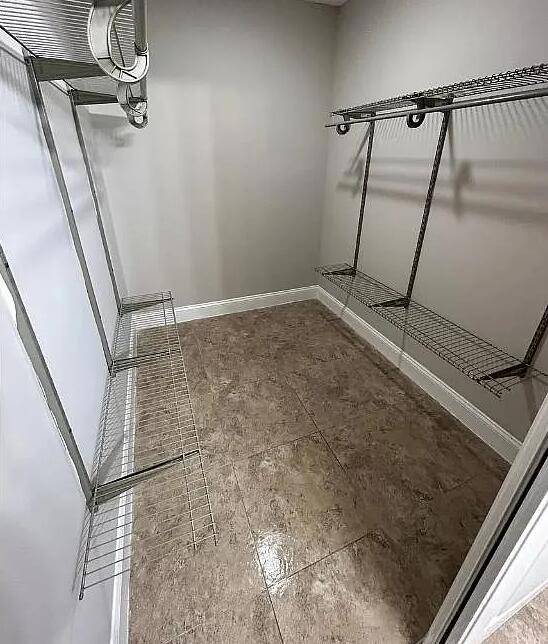 Photo - 1999 NW 4th Ave Unidad C