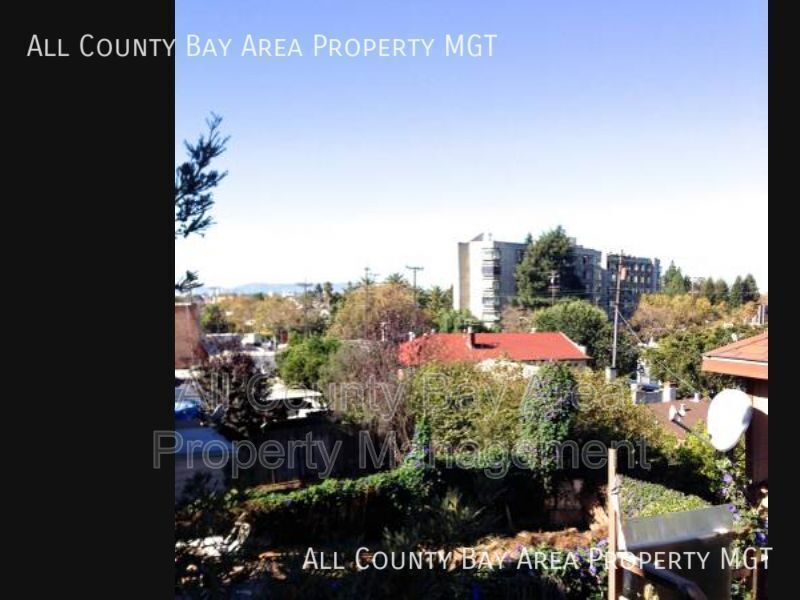 Photo - 2011 Crosby Ave Unit Apt. B