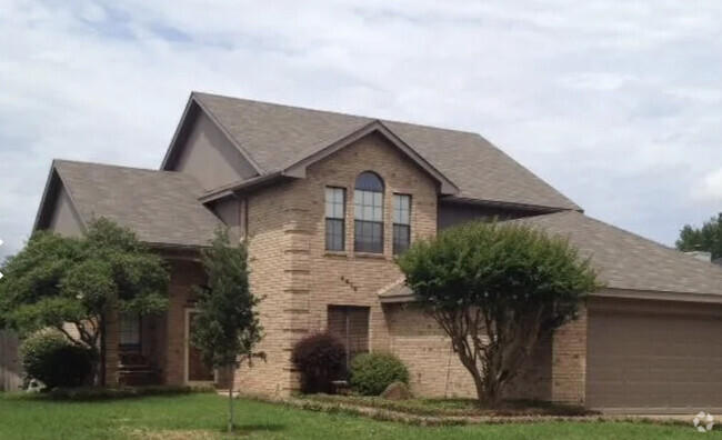 Building Photo - 4912 Oldfield Dr Rental